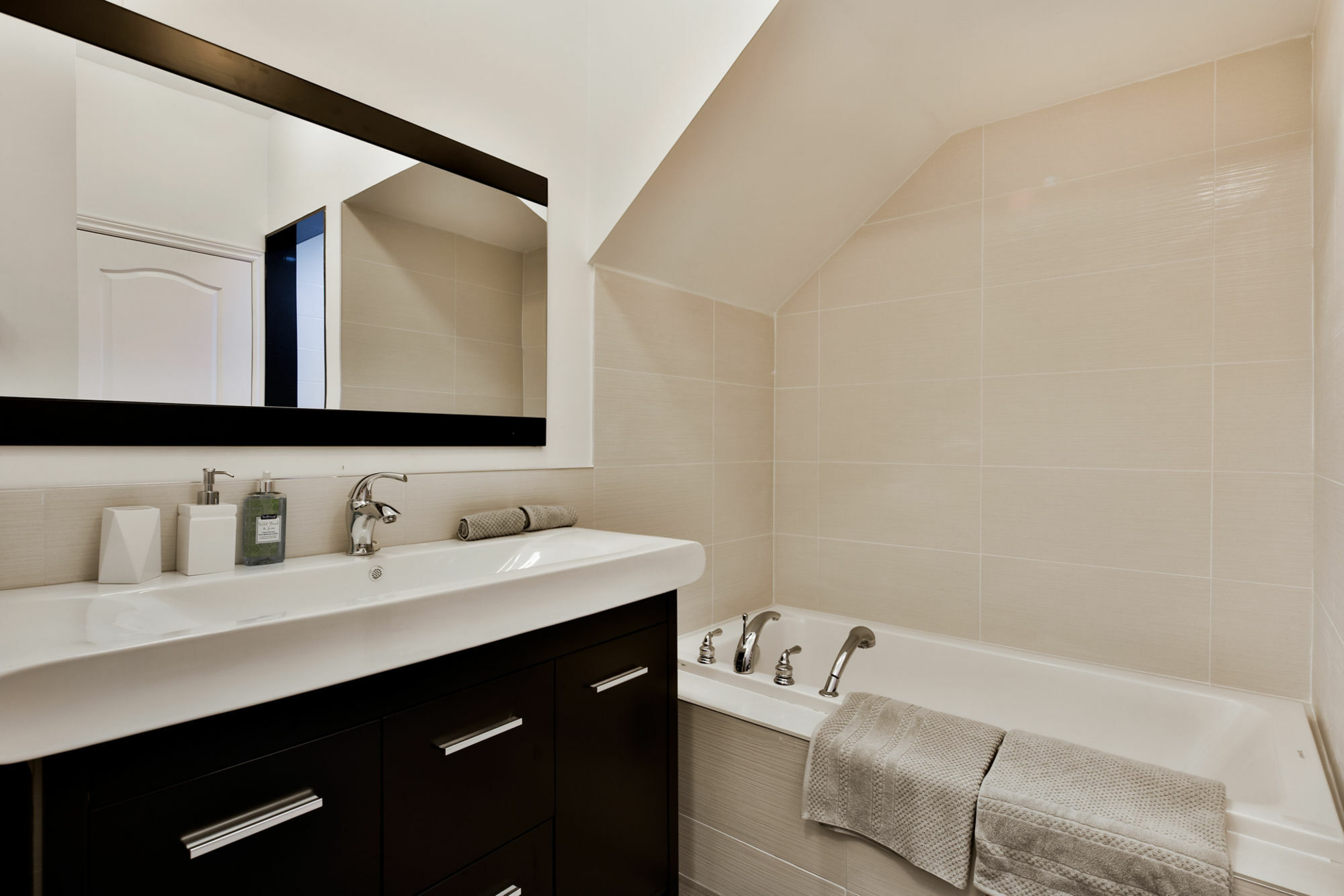 Le St-Lau Loft Apartment Montreal Exterior foto